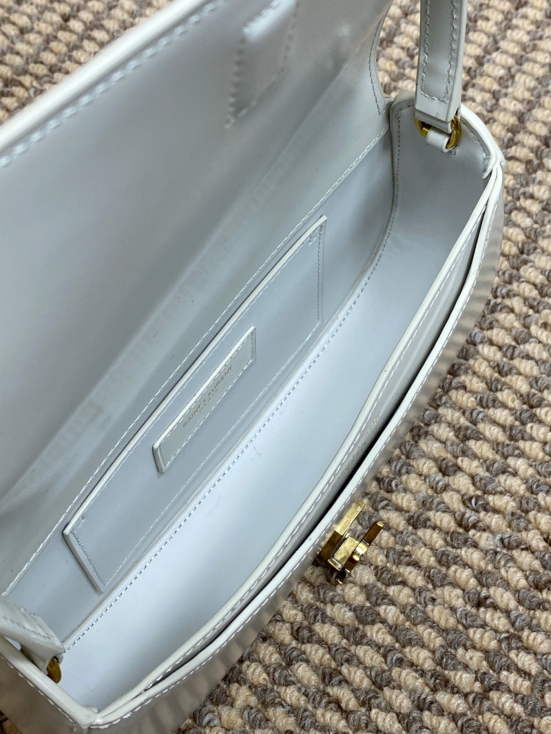 Y51 hobo bags